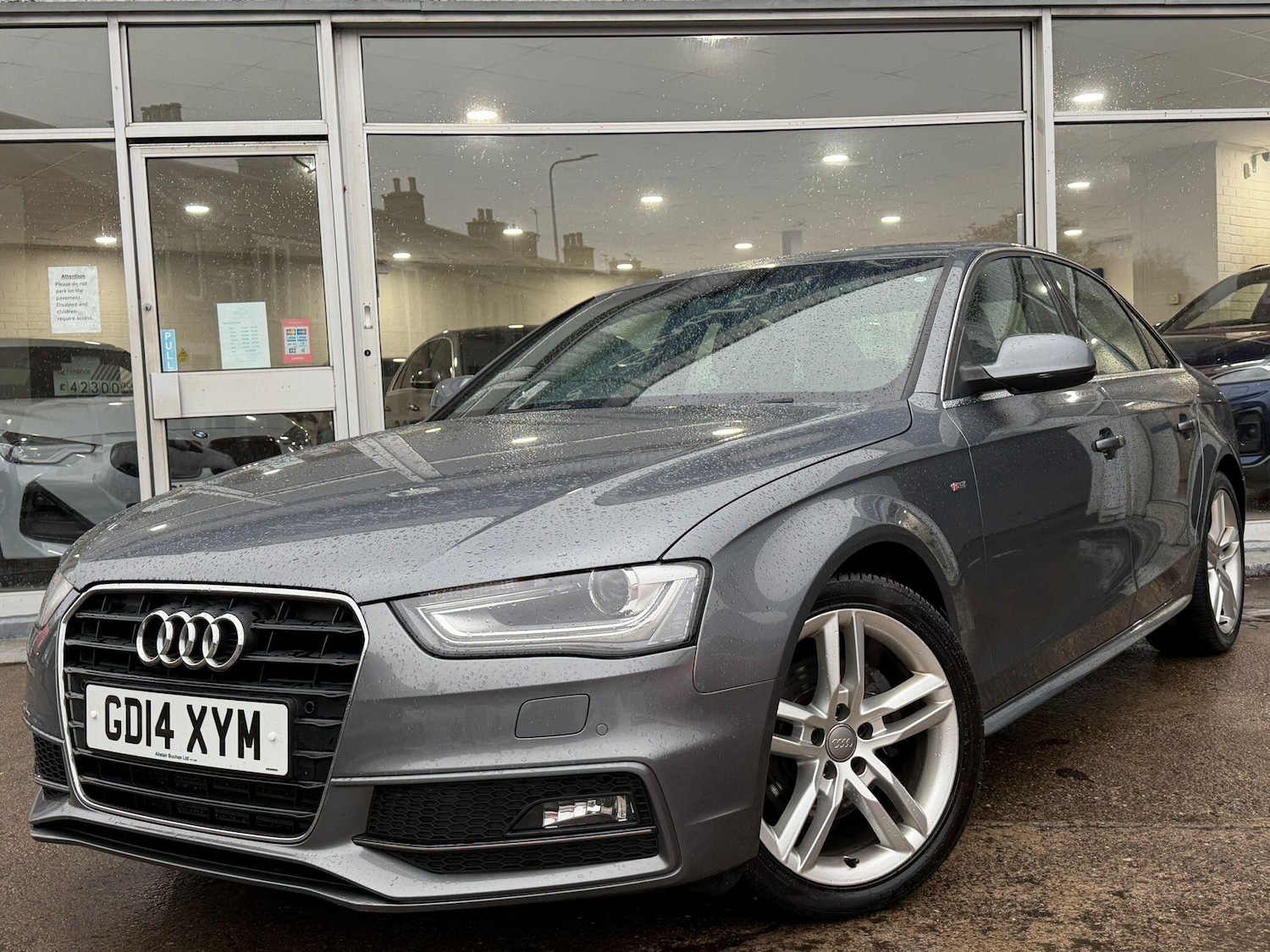 Used Audi A4 2014 for sale - 77290793: Photo 1