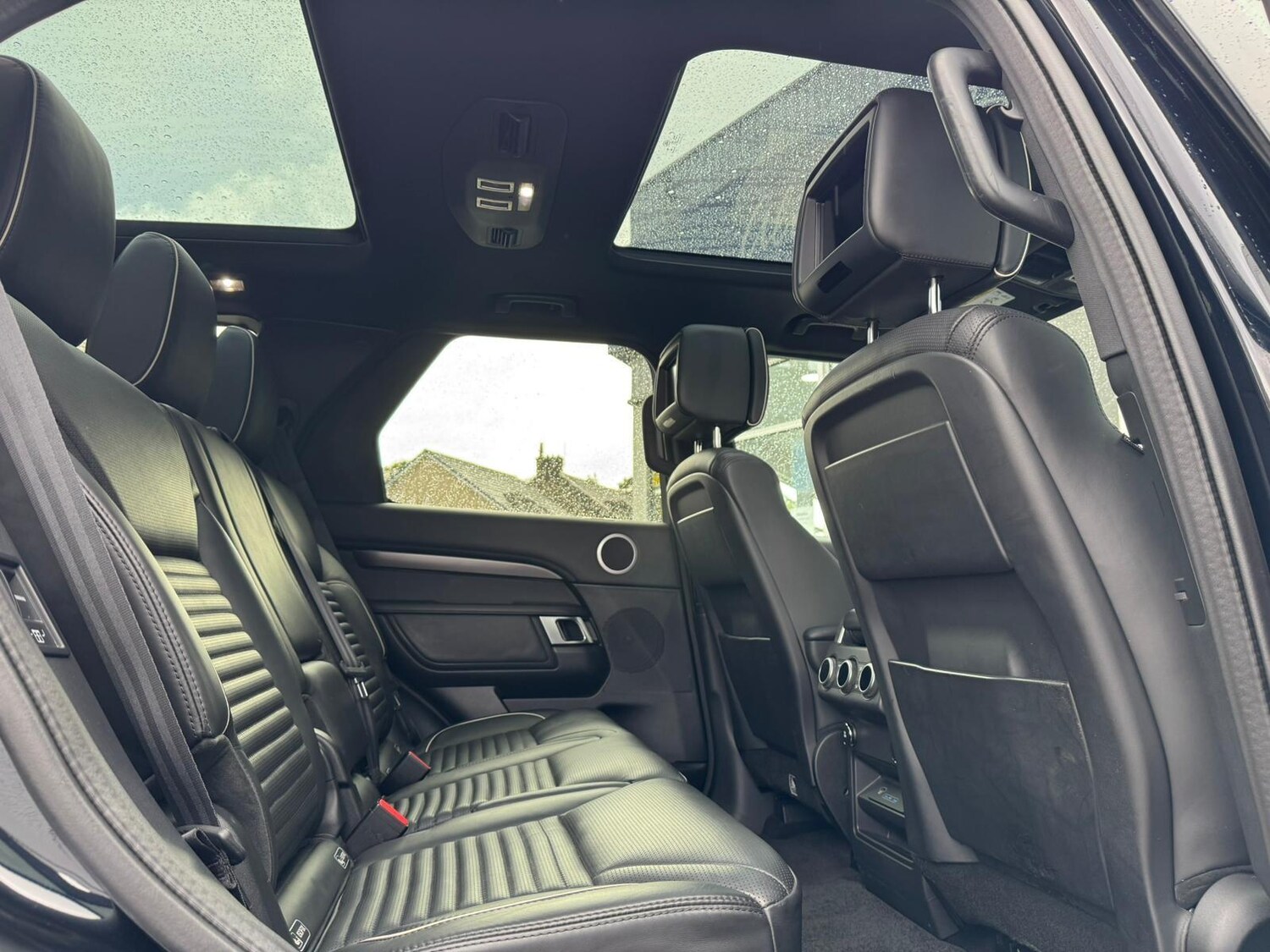 Used Land Rover Discovery 2019 for sale - 76647464: Photo 14