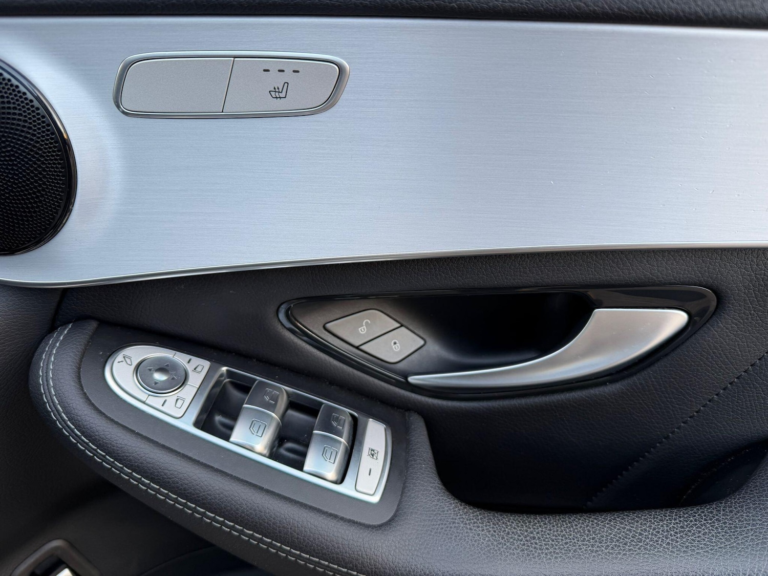 Used Mercedes-Benz GLC 2021 for sale - 76647536: Photo 26