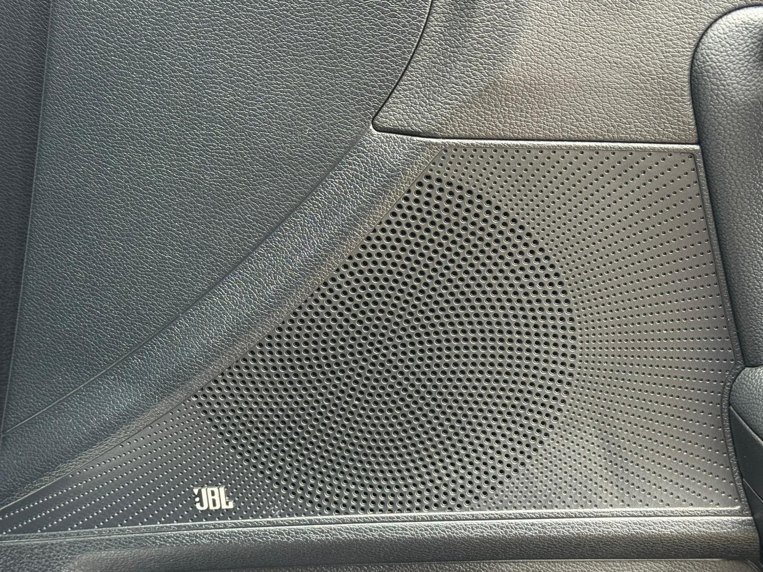 Used Kia XCeed 2023 for sale - 76647477: Photo 33