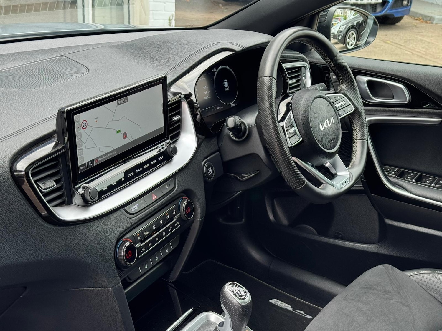 Used Kia XCeed 2023 for sale - 76647477: Photo 7