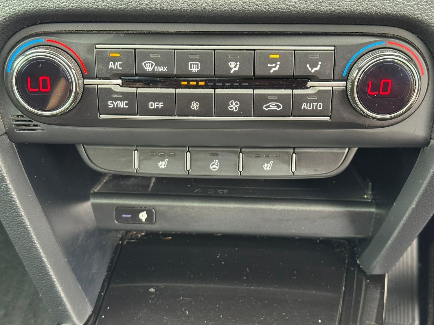 Used Kia XCeed 2023 for sale - 76647477: Photo 8