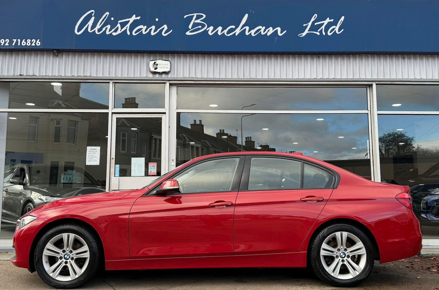 Used BMW 3 Series 2017 for sale - 76647570: Photo 2