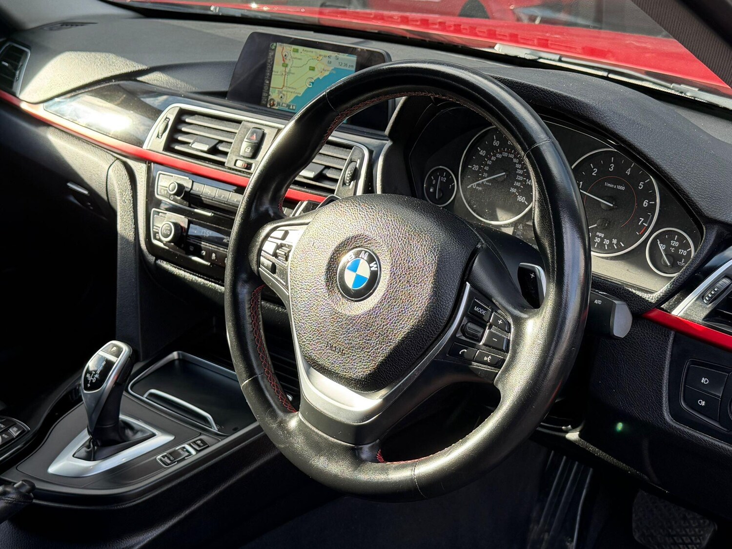 Used BMW 3 Series 2017 for sale - 76647570: Photo 24