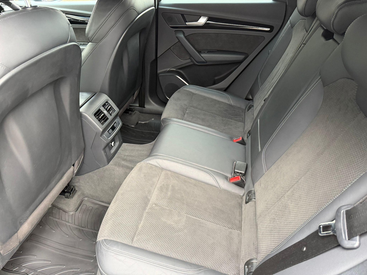 Used Audi Q5 2020 for sale - 77039885: Photo 10