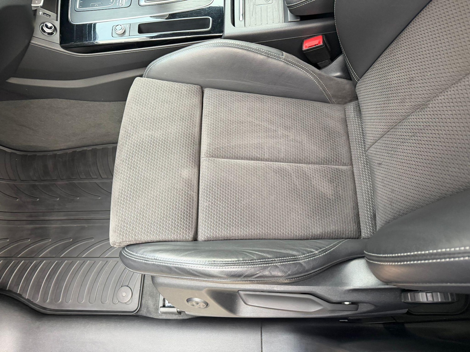 Used Audi Q5 2020 for sale - 77039885: Photo 25