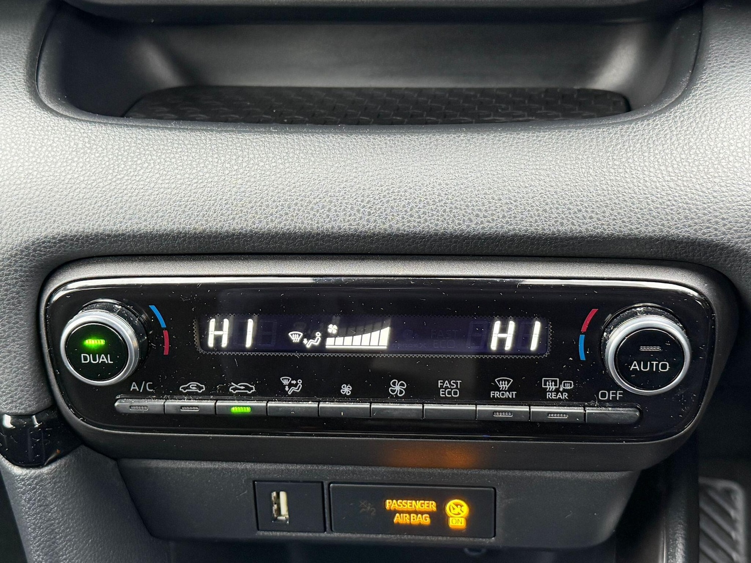 Used Toyota Yaris 2023 for sale - 77425643: Photo 13