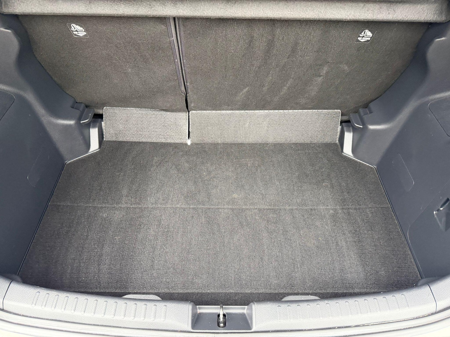 Used Toyota Yaris 2023 for sale - 77425643: Photo 25