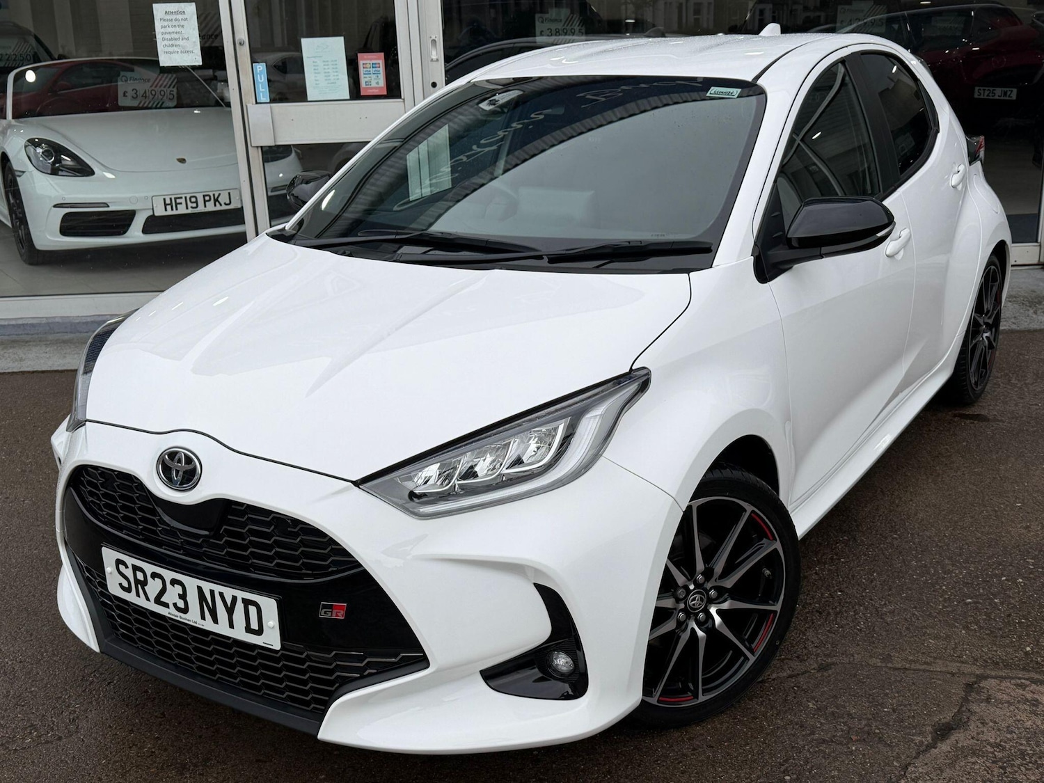 Used Toyota Yaris 2023 for sale - 77425643: Photo 4