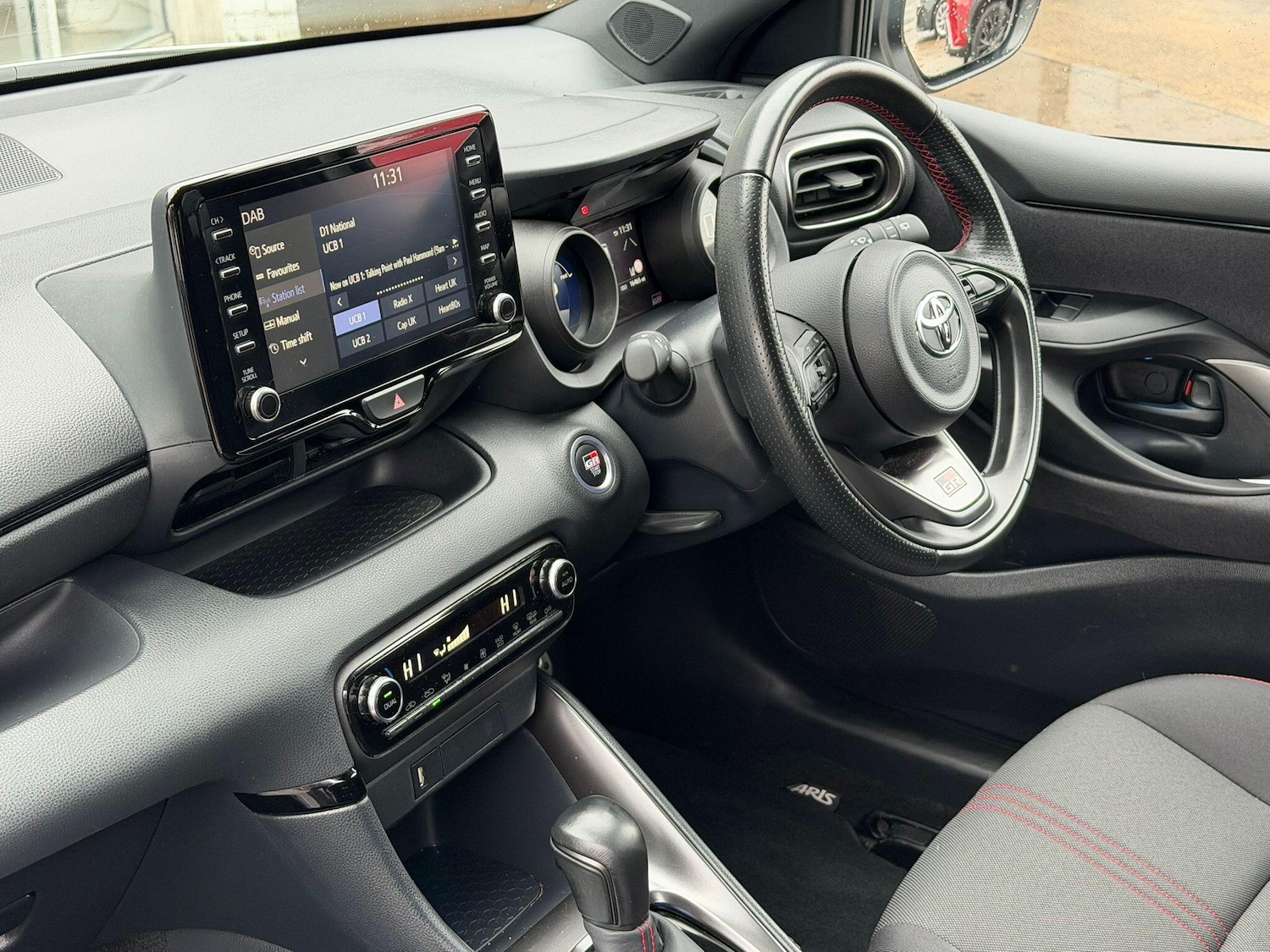 Used Toyota Yaris 2023 for sale - 77425643: Photo 5