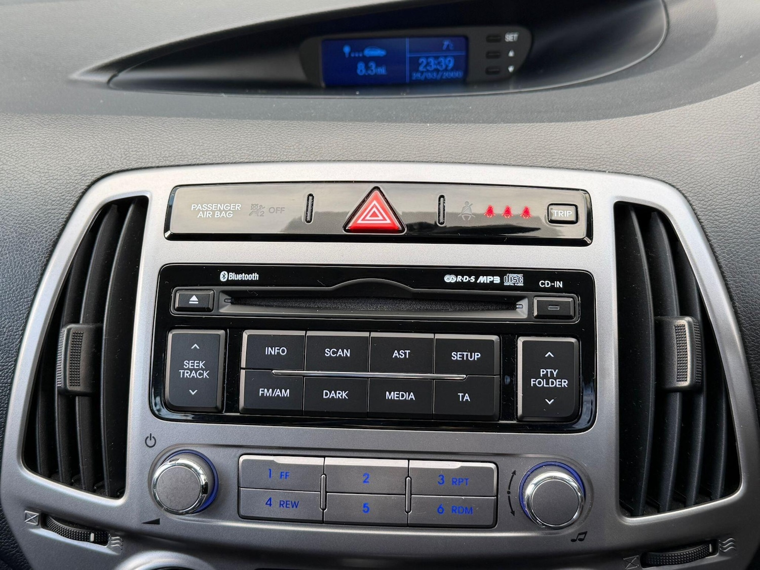 Used Hyundai i20 2014 for sale - 76801971: Photo 19