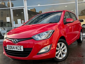 Used Hyundai i20 2014 for sale - 76801971: Photo