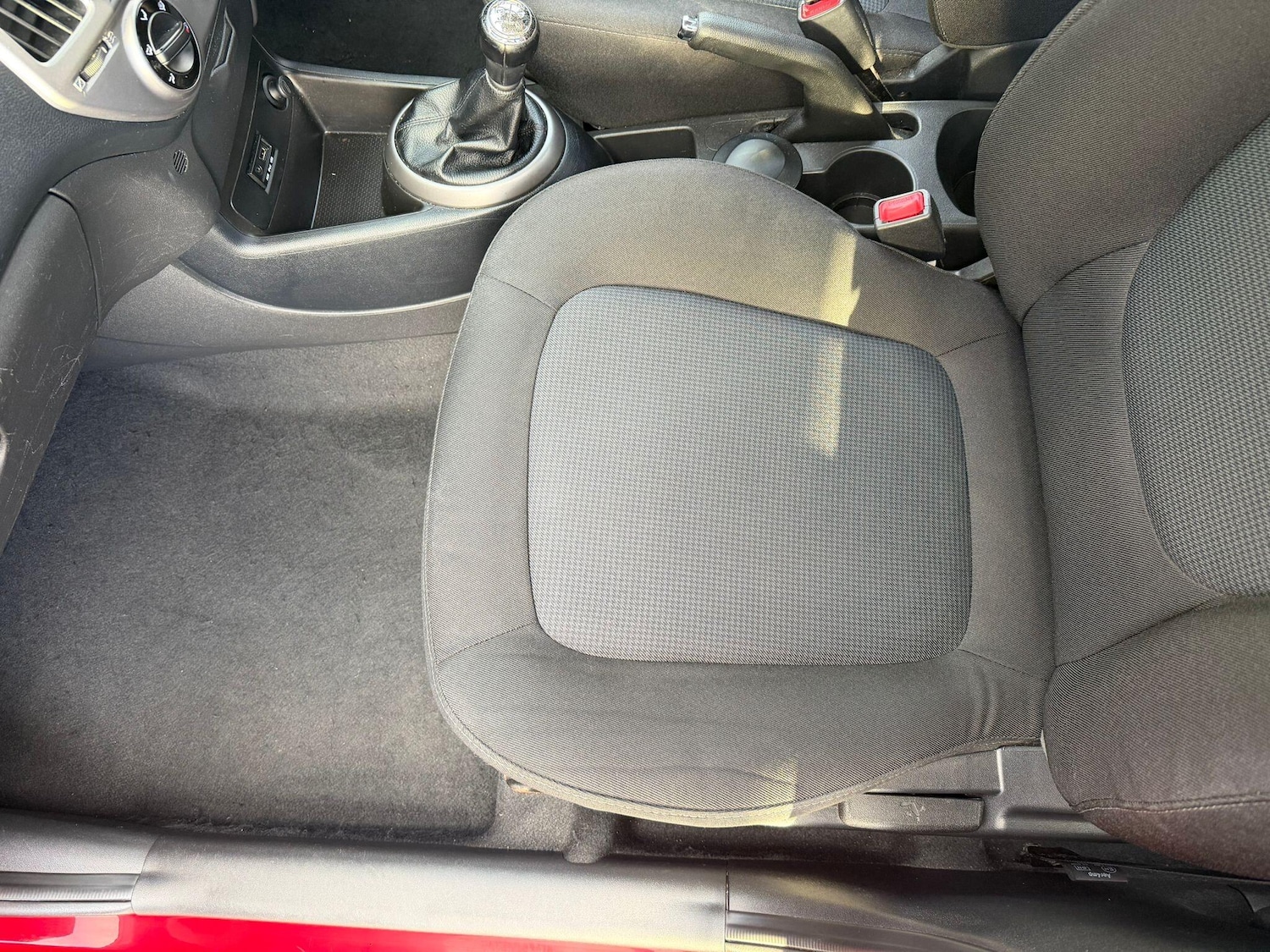 Used Hyundai i20 2014 for sale - 76801971: Photo 23