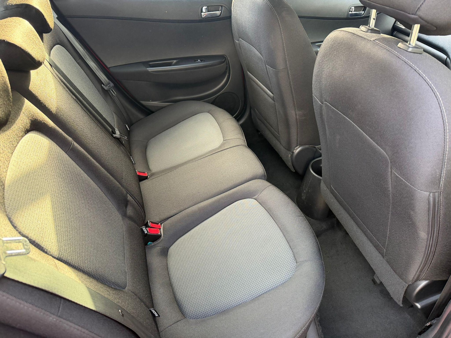 Used Hyundai i20 2014 for sale - 76801971: Photo 8