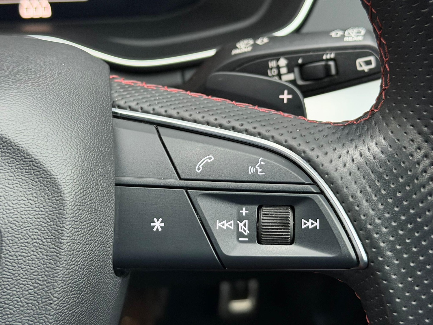 Used Audi SQ5 2023 for sale - 77162802: Photo 16