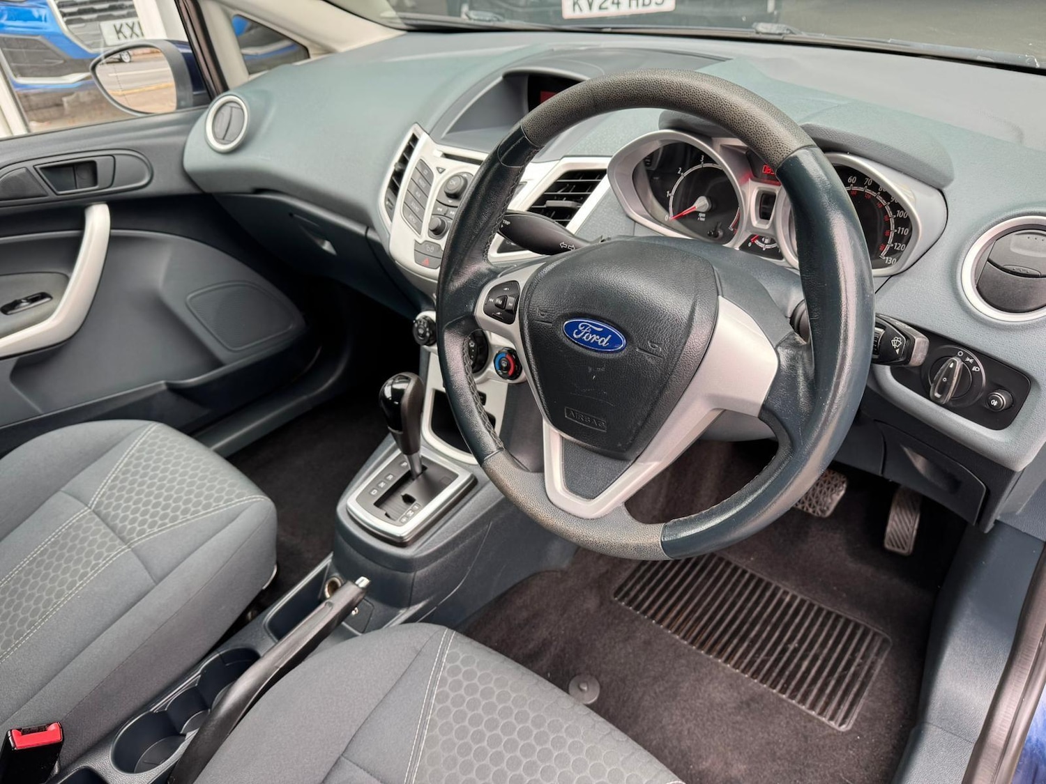 Used Ford Fiesta for sale - 77190359: Photo 6