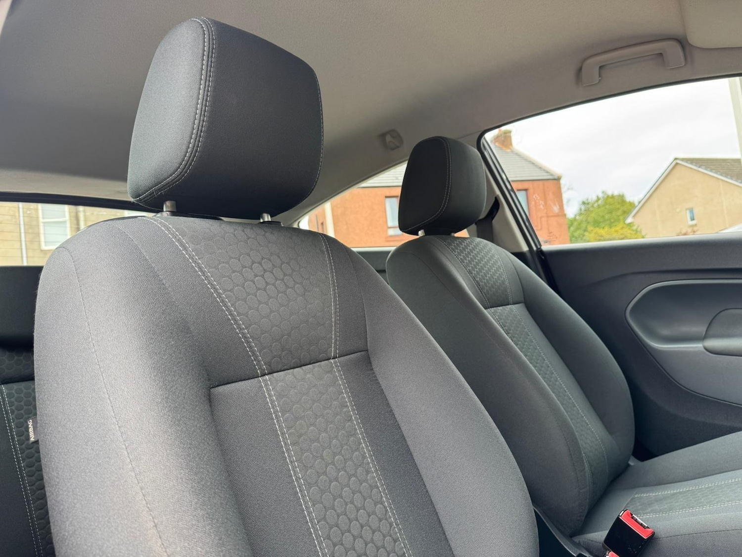 Used Ford Fiesta for sale - 77190359: Photo 9