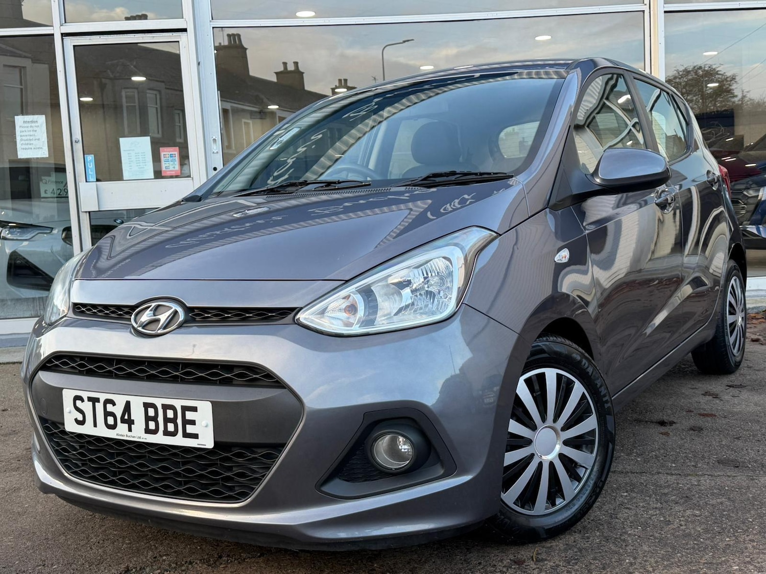Used Hyundai i10 2014 for sale - 76965260: Photo 1