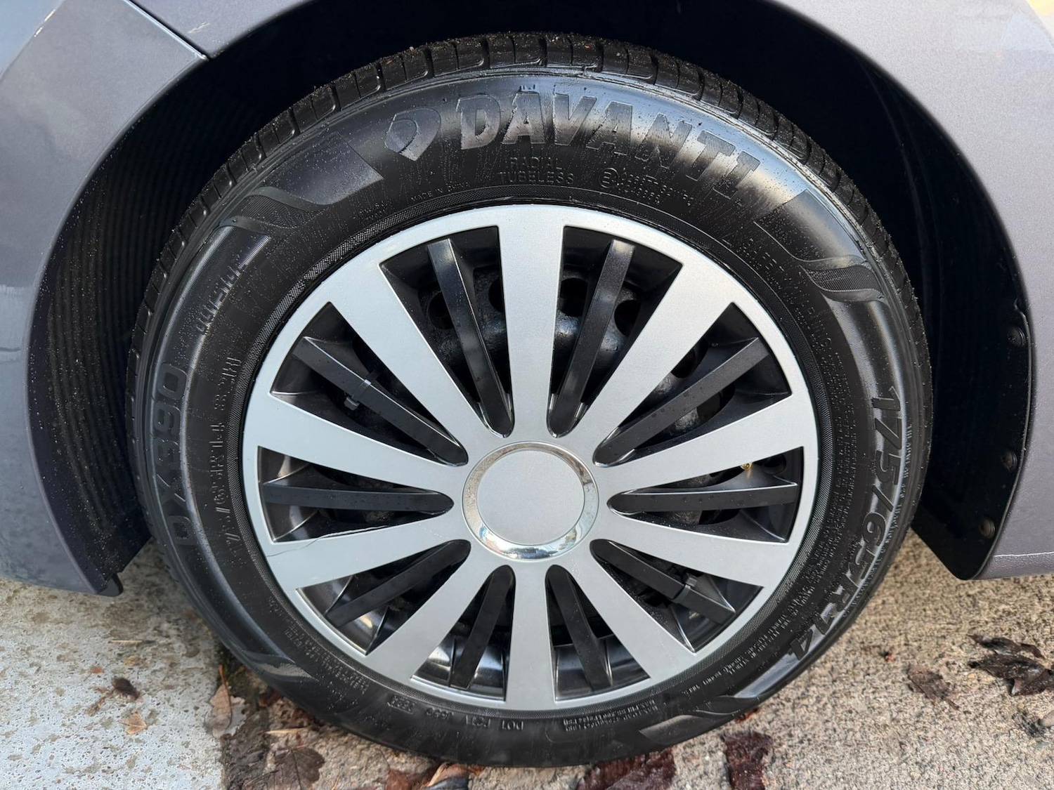 Used Hyundai i10 2014 for sale - 76965260: Photo 19