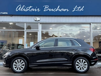 Used Audi Q3 2021 for sale - 76647564: Photo