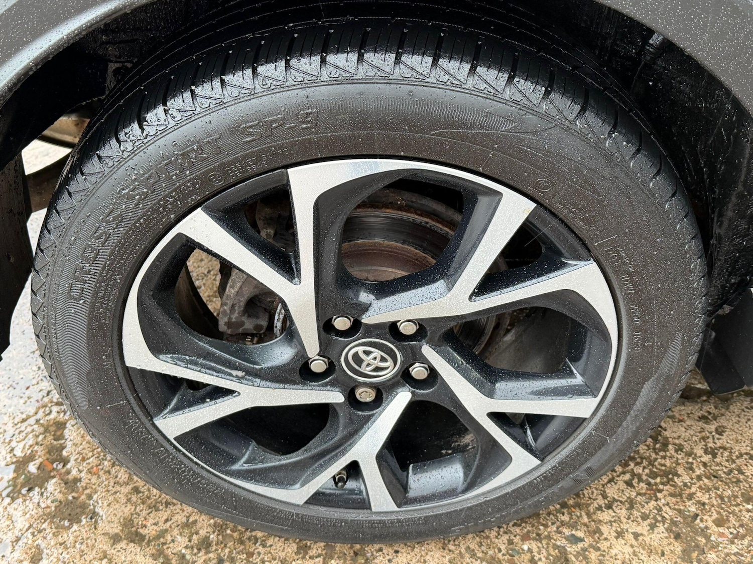 Used Toyota C-HR for sale - 77768353: Photo 15