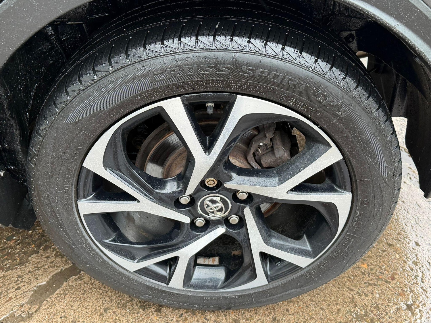 Used Toyota C-HR for sale - 77768353: Photo 18