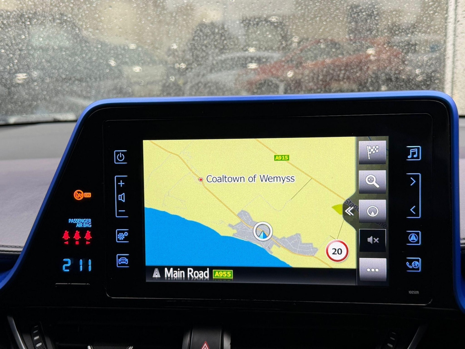 Used Toyota C-HR for sale - 77768353: Photo 21