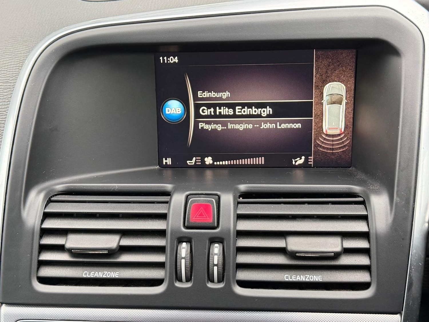 Used Volvo XC60 2017 for sale - 76647509: Photo 19