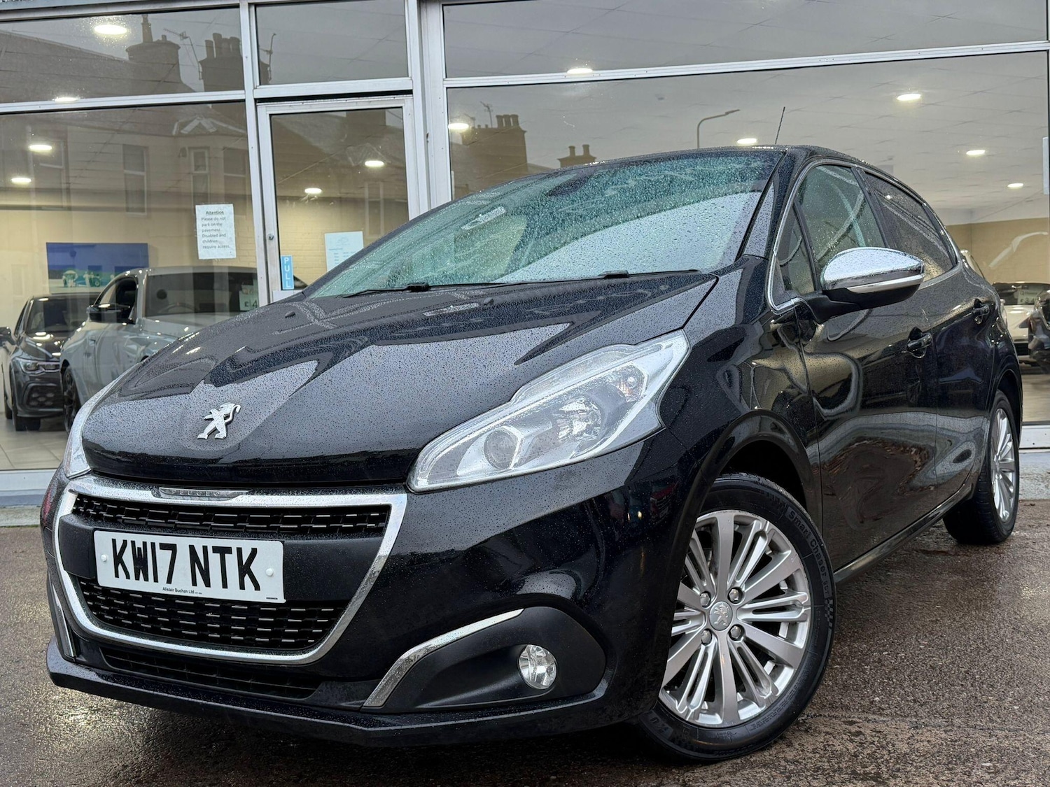 Used Peugeot 208 2017 for sale - 77143680: Photo 1