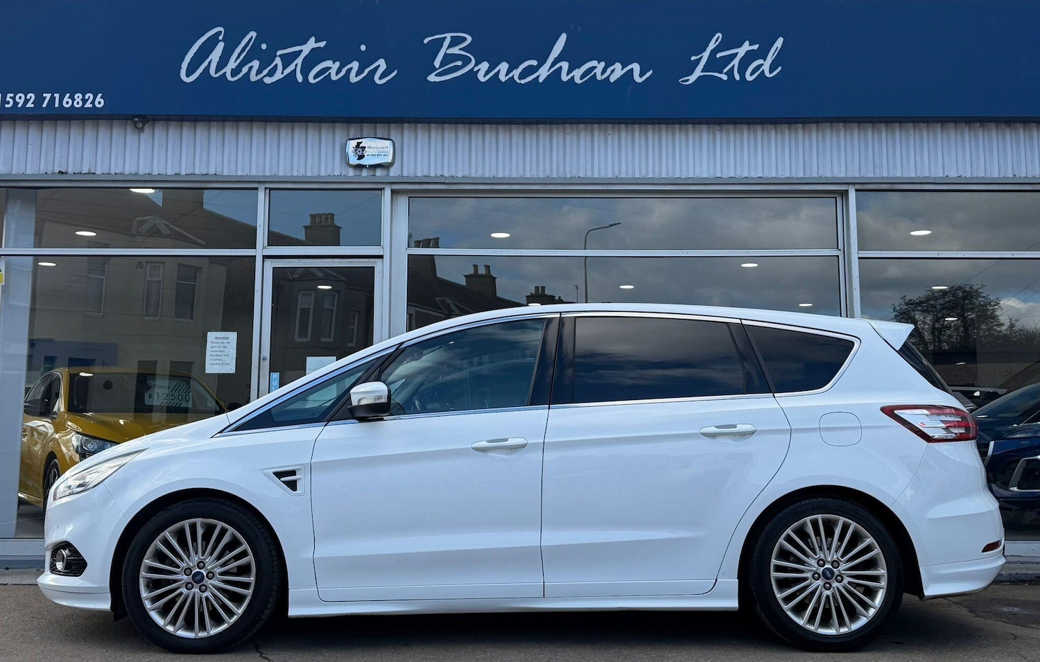 Used Ford S-Max 2016 for sale - 77784219: Photo 2