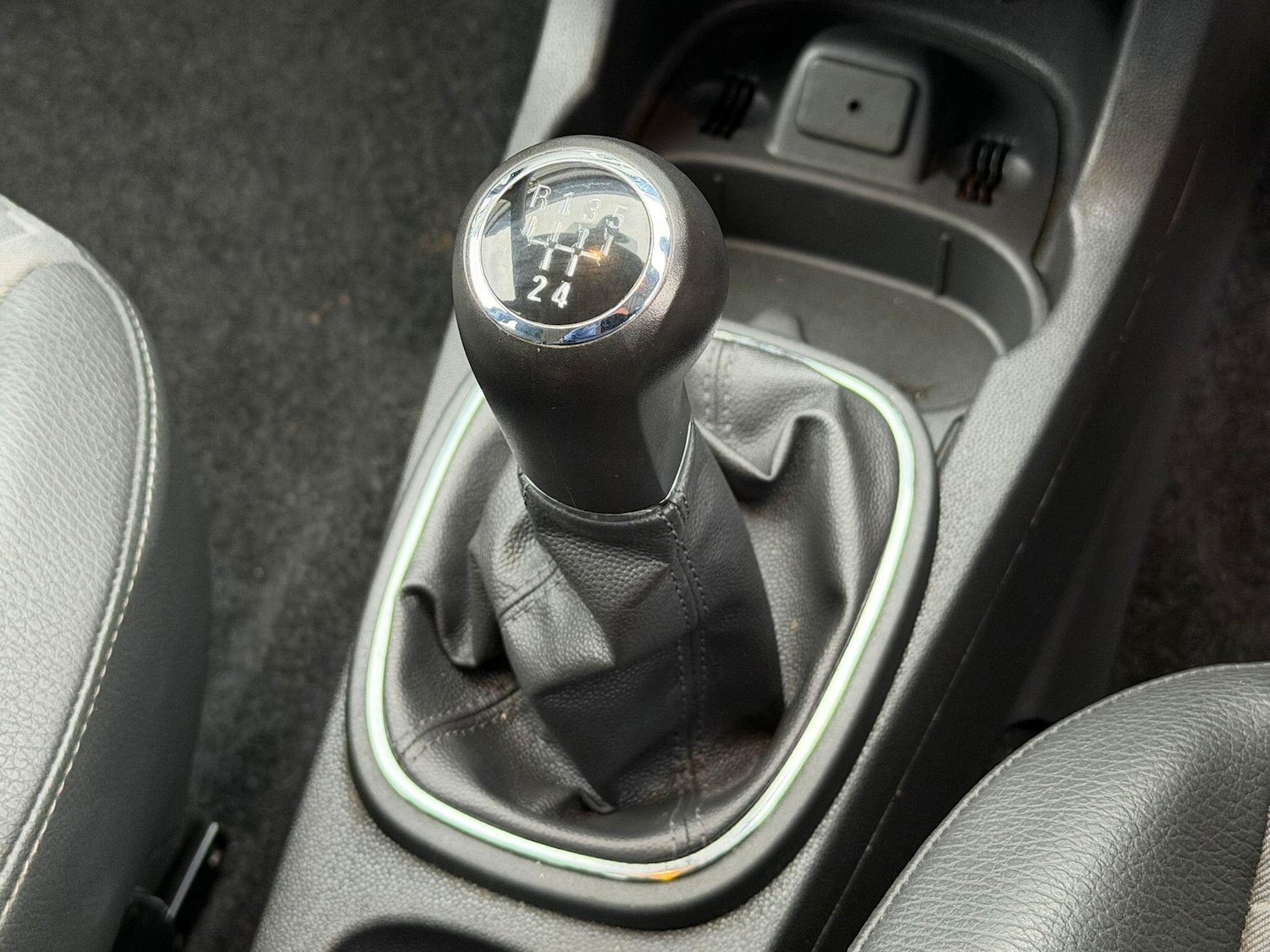 Used Vauxhall Corsa 2013 for sale - 76913454: Photo 6