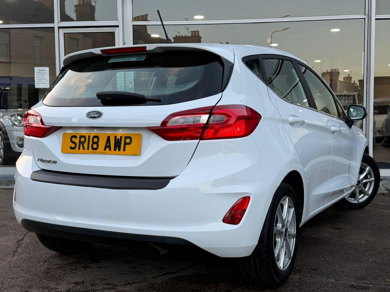 Used Ford Fiesta 2018 for sale - 76850112: Photo 3