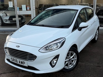 Used Ford Fiesta 2018 for sale - 76850112: Photo