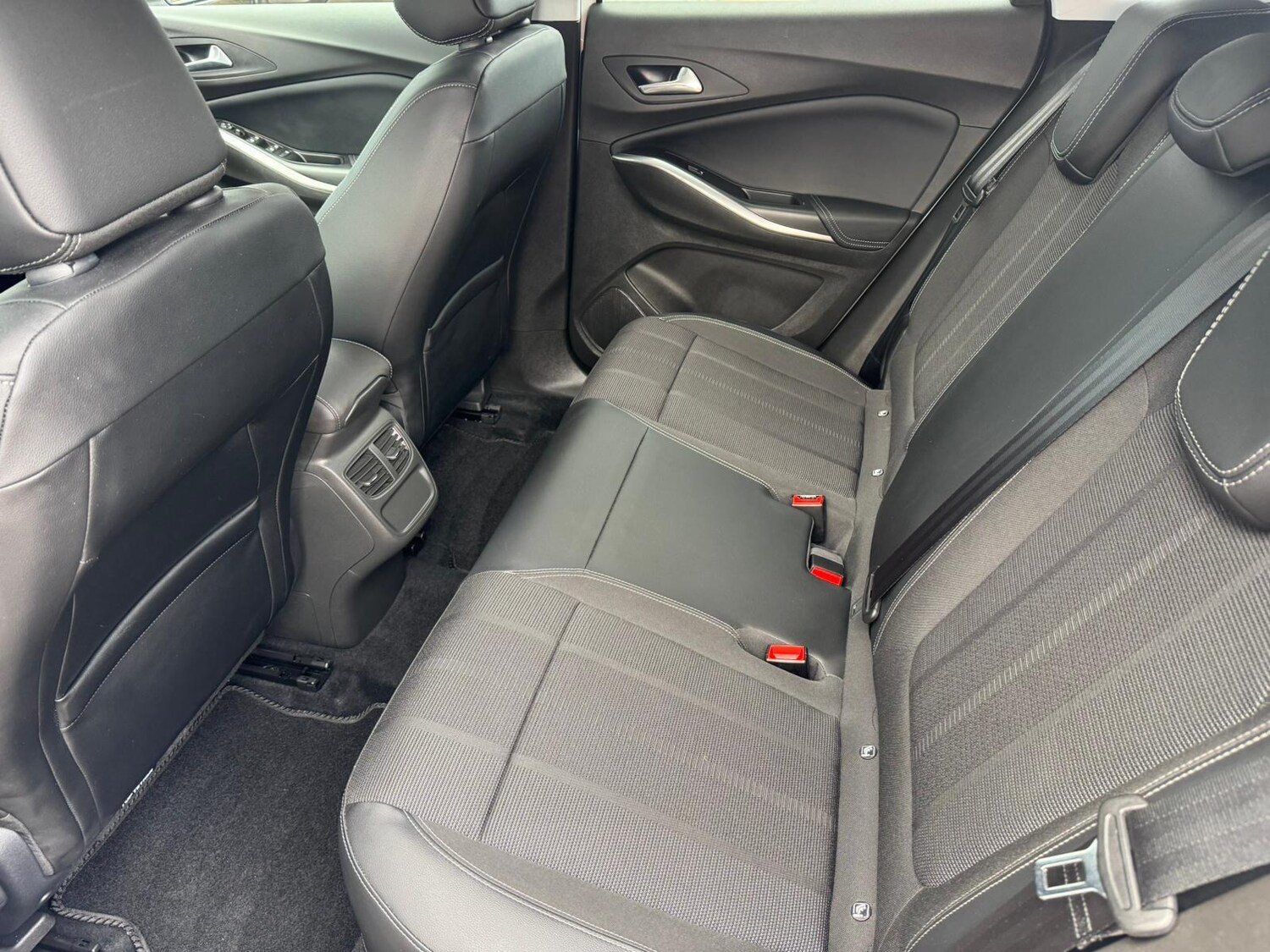 Used Vauxhall Grandland 2023 for sale - 76646123: Photo 10