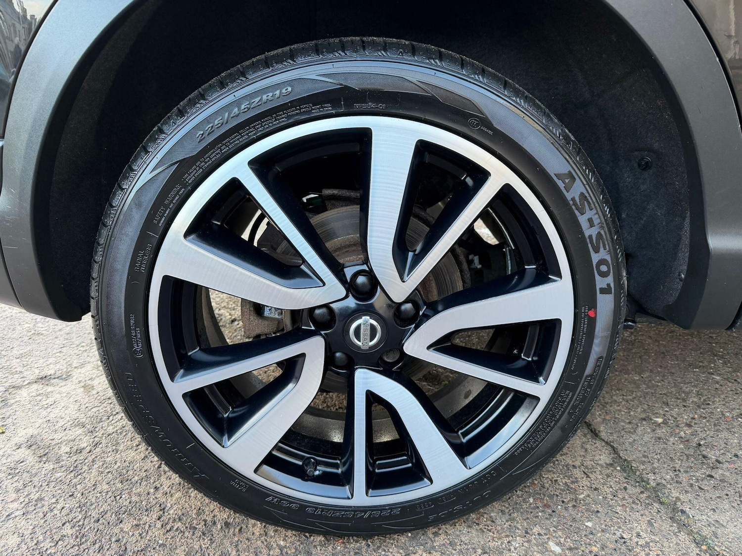 Used Nissan Qashqai 2016 for sale - 76964511: Photo 15