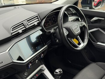 Used Audi Q3 2019 for sale - 76953027: Photo