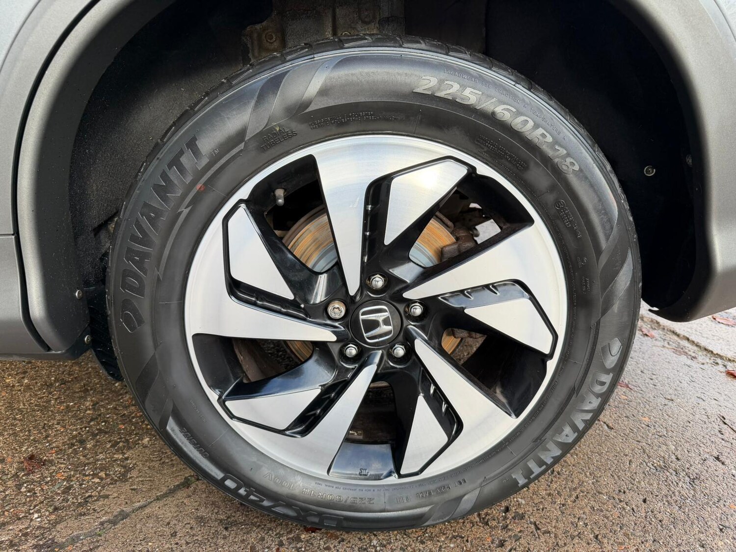 Used Honda CR-V 2017 for sale - 76647495: Photo 23