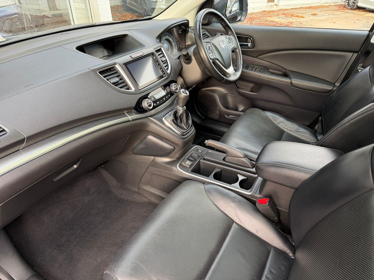 Used Honda CR-V 2017 for sale - 76647495: Photo 31