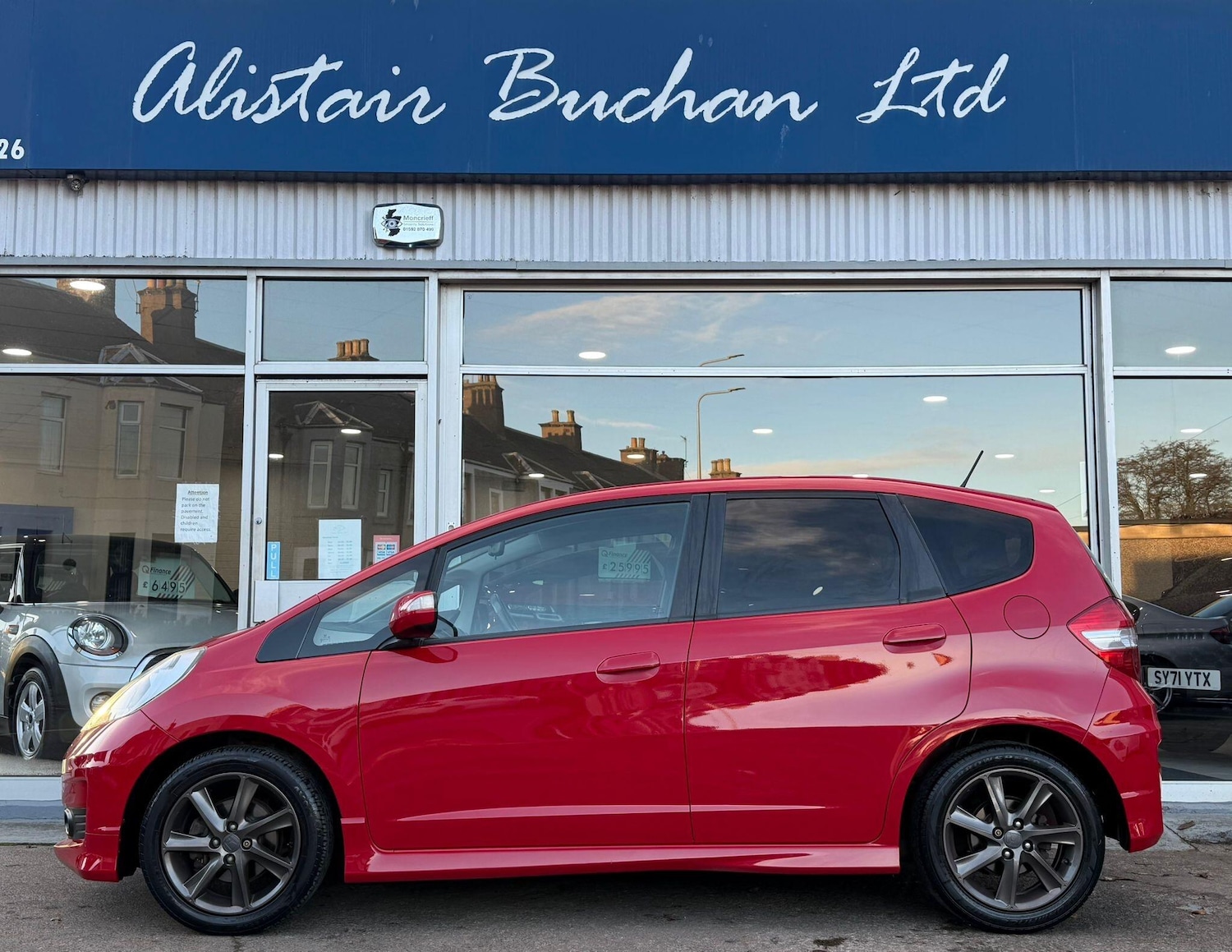 Used Honda Jazz 2013 for sale - 76644846: Photo 2