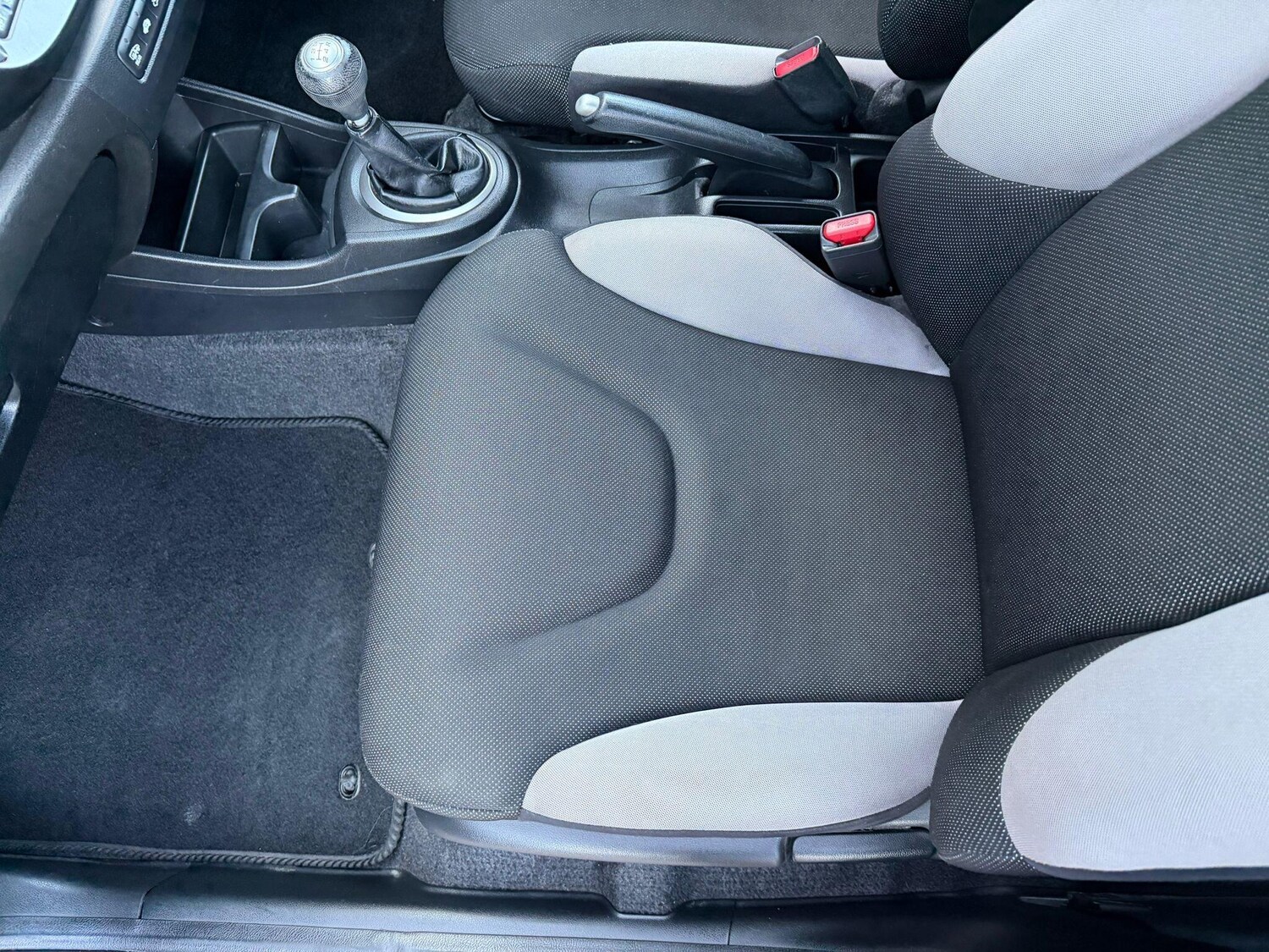 Used Honda Jazz 2013 for sale - 76644846: Photo 22