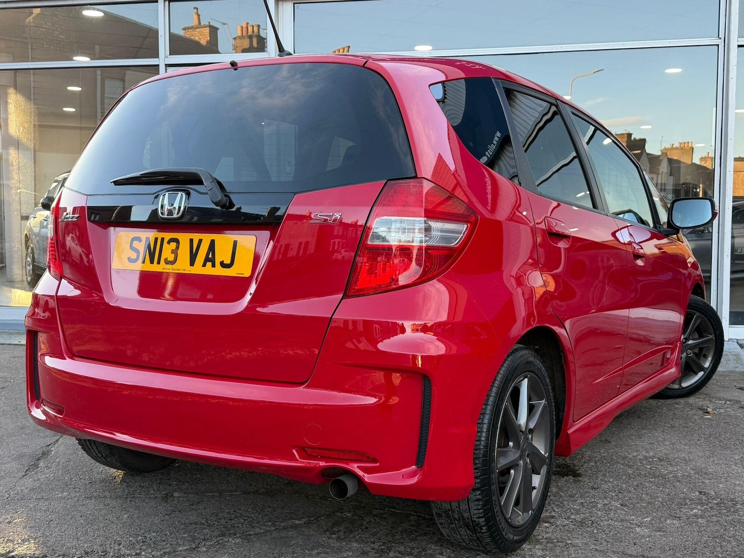 Used Honda Jazz 2013 for sale - 76644846: Photo 3