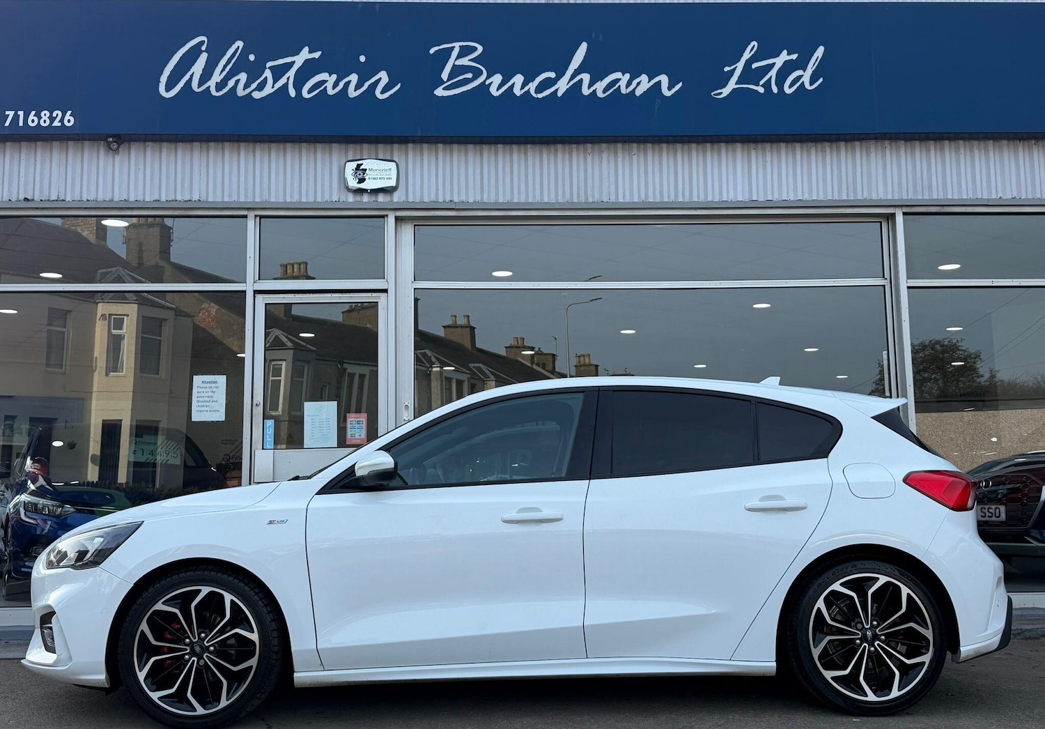 Used Ford Focus for sale - 77978383: Photo 2