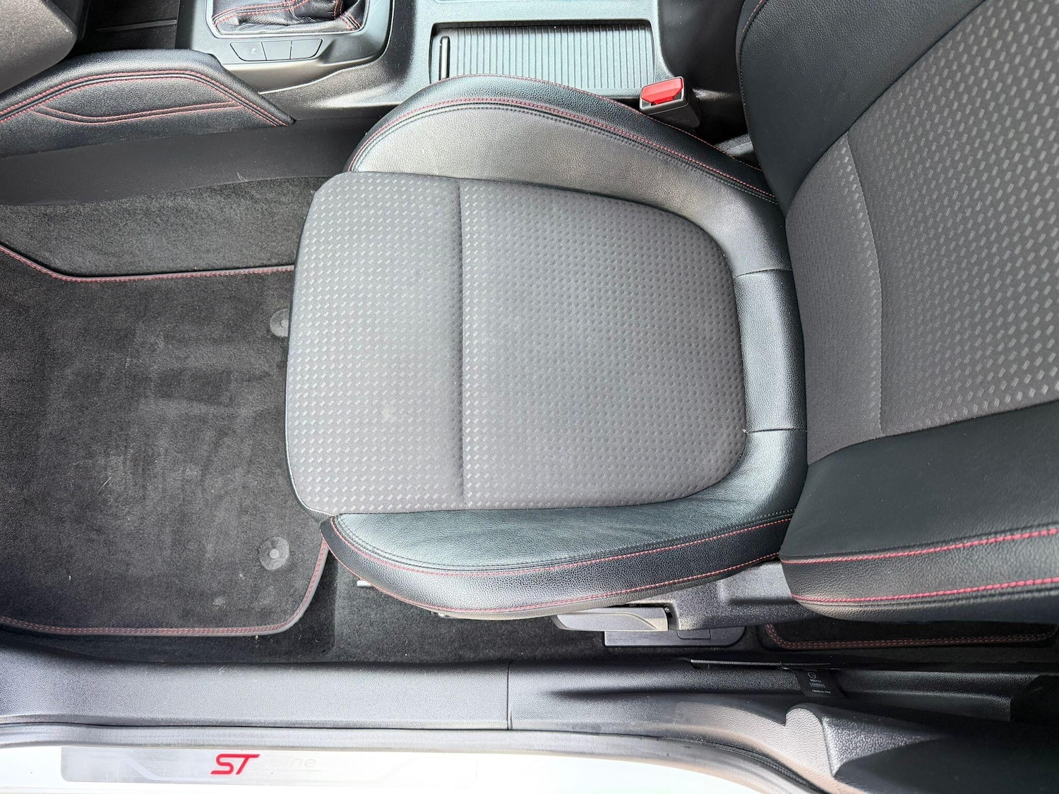 Used Ford Focus for sale - 77978383: Photo 25