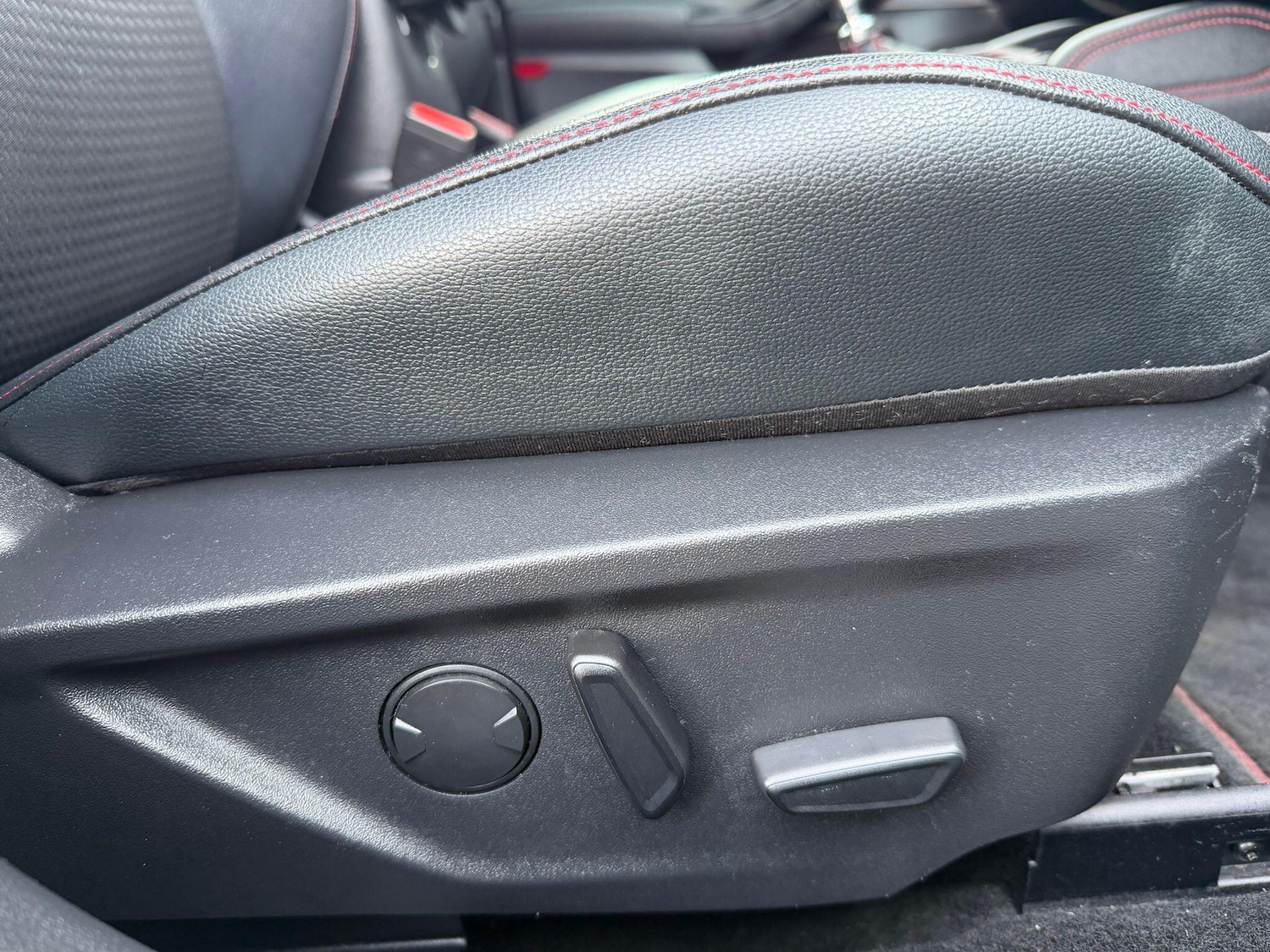 Used Ford Focus for sale - 77978383: Photo 28