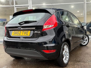 Used Ford Fiesta 2012 for sale - 77305500: Photo