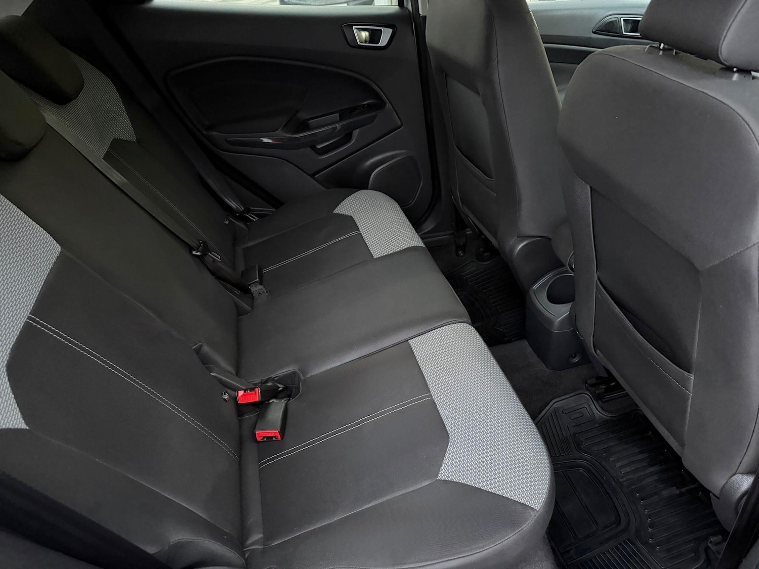 Used Ford Ecosport 2017 for sale - 77314586: Photo 11