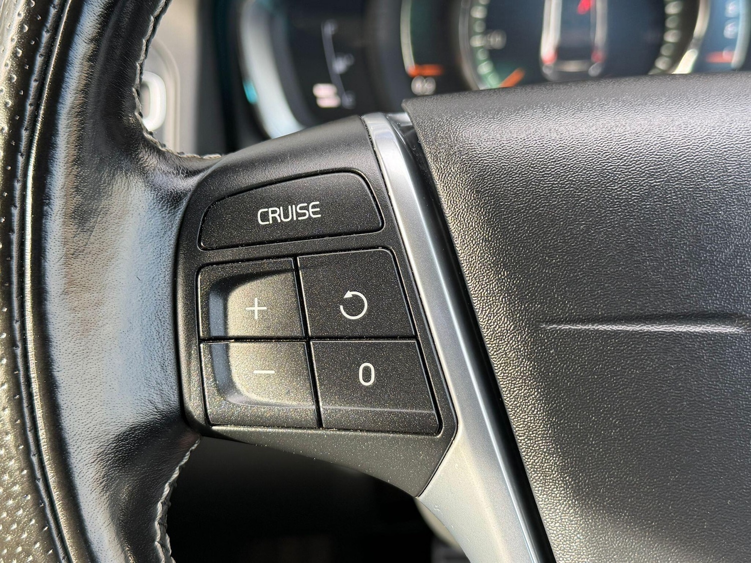 Used Volvo XC60 2016 for sale - 77645745: Photo 14