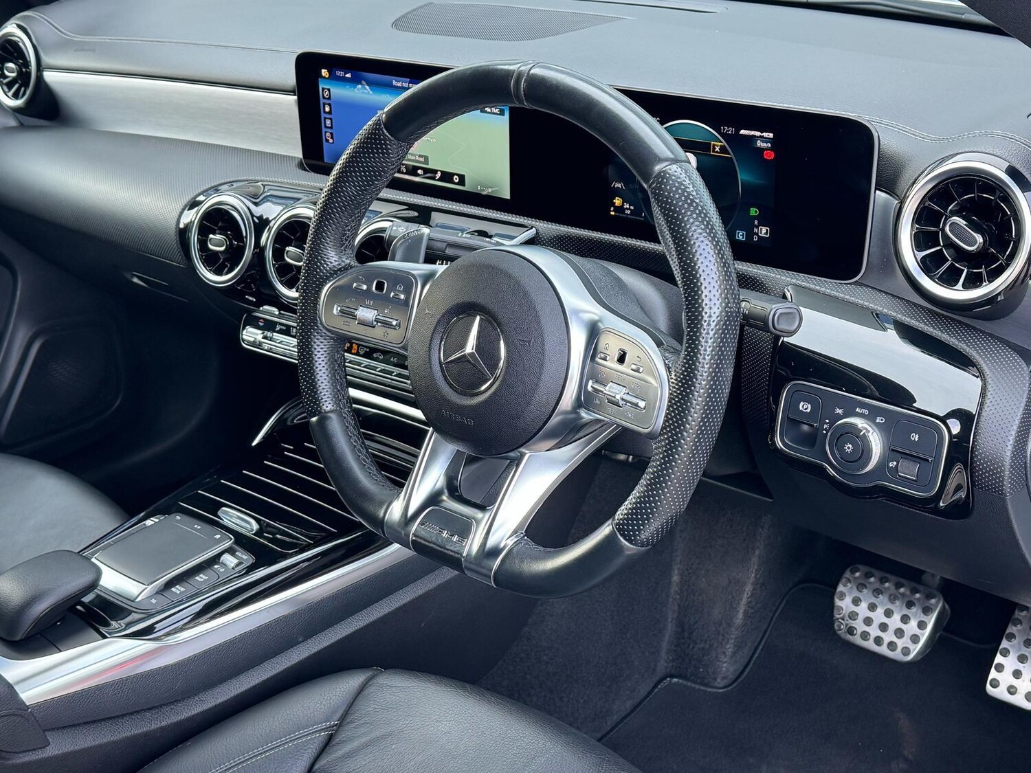 Used Mercedes-Benz CLA 2021 for sale - 76647590: Photo 25