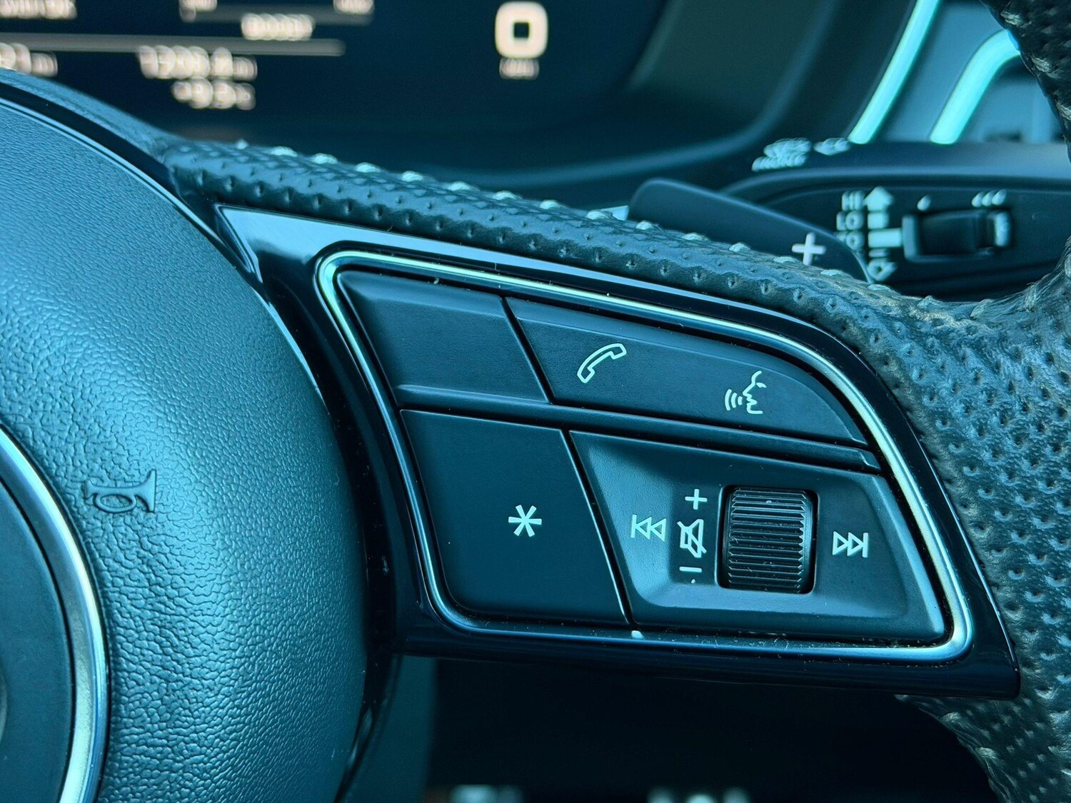 Used Audi A4 2019 for sale - 77497018: Photo 13