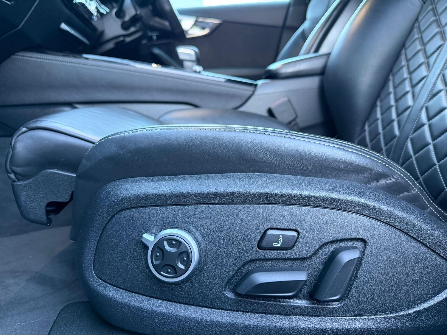 Used Audi A4 2019 for sale - 77497018: Photo 14